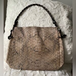 Petusco embostes Woman’s leather mermaid bag made in Spain bag is beautiful